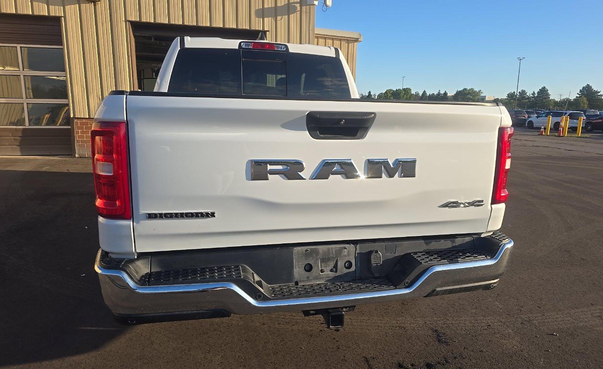 Used 2025 RAM 1500 Big Horn AWD/4WD image 5