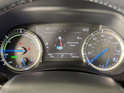 Used 2022 Toyota Highlander Limited FWD image 29
