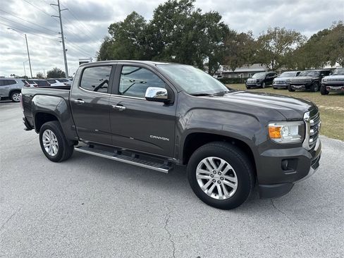 Certified 2019 GMC Canyon SLT w/ Driver Alert Package image 2