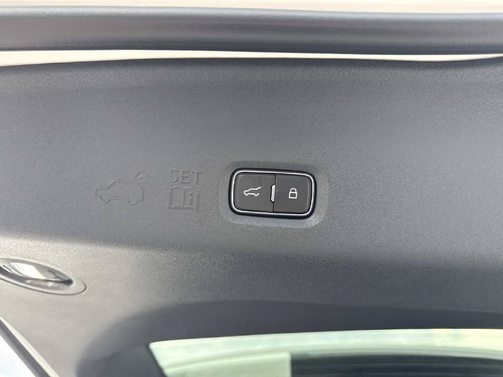 New 2026 Lincoln Navigator Black Label AWD/4WD image 13