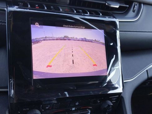 New 2025 Jeep Grand Cherokee L Laredo w/ Luxury Tech Group I RWD image 38