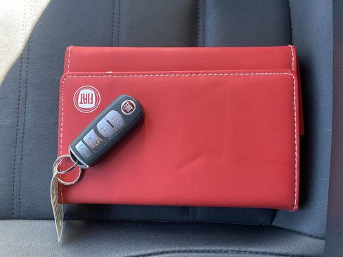 Used 2017 FIAT 124 Spider Lusso image 14