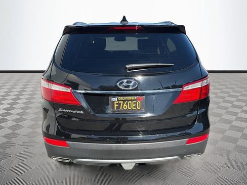 Used 2016 Hyundai Santa Fe SE w/ Option Group 02 FWD image 6