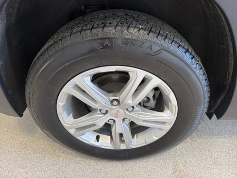 Certified 2024 GMC Terrain SLE AWD/4WD image 7