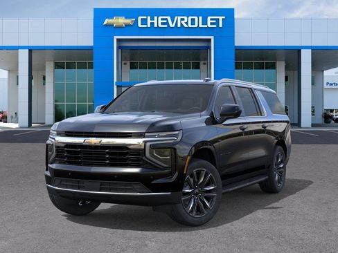 New 2026 Chevrolet Suburban LS w/ LS Custom Edition RWD image 6