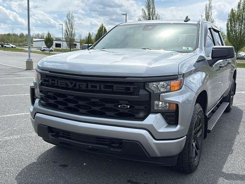 Used 2023 Chevrolet Silverado 1500 Custom AWD/4WD image 14