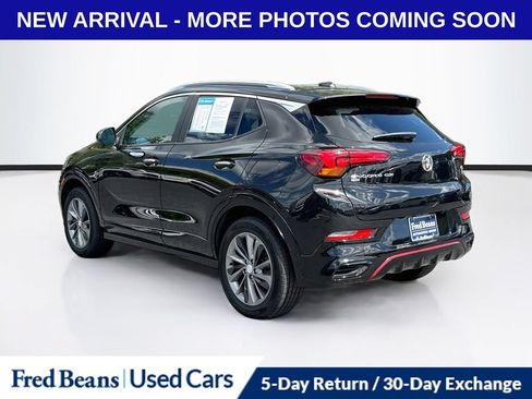 Used 2022 Buick Encore GX Select w/ Sport Touring Package AWD/4WD image 5