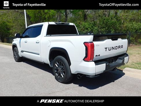 Used 2022 Toyota Tundra Platinum image 3