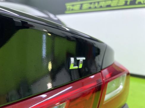 Used 2023 Chevrolet Malibu LT FWD image 14