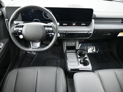 New 2026 Hyundai Ioniq 5 SEL AWD/4WD image 12