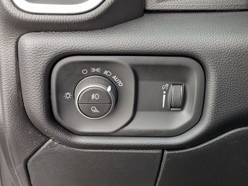 New 2026 RAM 2500 Big Horn AWD/4WD image 19