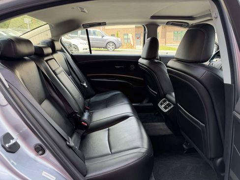 Used 2016 Acura RLX w/ Technology Package FWD image 11