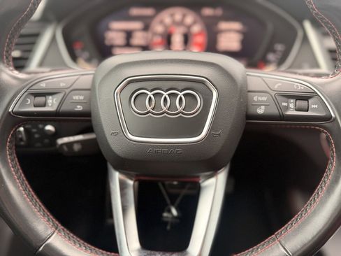 Used 2018 Audi SQ5 Prestige w/ Prestige Package image 23
