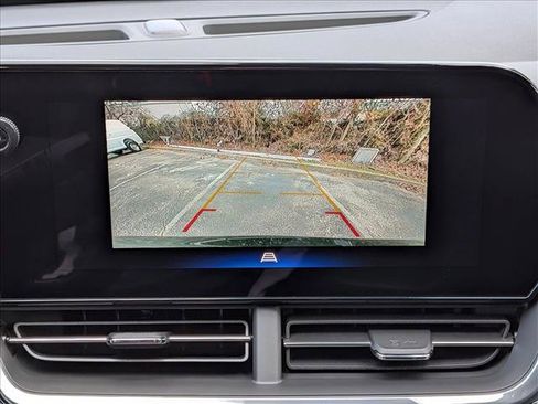 New 2026 Chevrolet Trax RS w/ Sunroof Package image 10