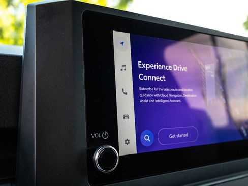 Used 2025 Toyota Tacoma SR w/ SR Upgrade Package image 34