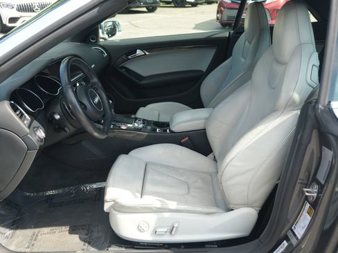 Used 2014 Audi RS 5 Cabriolet AWD/4WD image 25