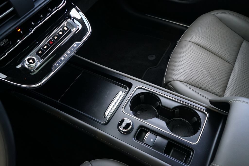 New 2026 Lincoln Corsair Grand Touring AWD/4WD image 17
