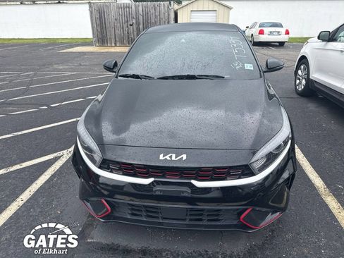 Used 2022 Kia Forte GT-Line w/ GT-Line Technology Package FWD image 2