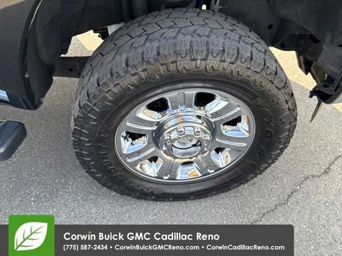 Used 2013 Ford F250 Lariat w/ Chrome Pkg AWD/4WD image 31