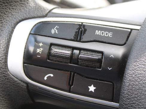 Certified 2024 Kia Sportage LX AWD/4WD image 25