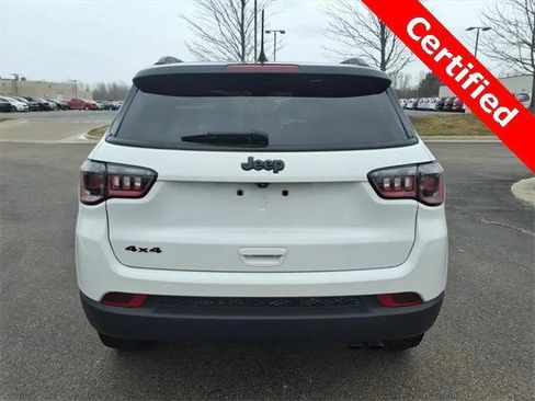 Certified 2022 Jeep Compass Altitude image 5