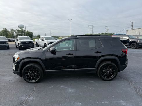 Used 2025 GMC Terrain Elevation w/ Black Edition AWD/4WD image 4