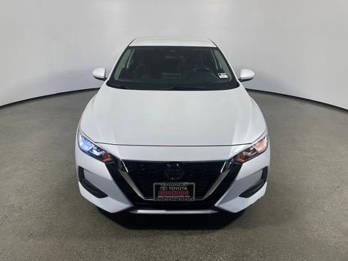 Used 2020 Nissan Sentra SV image 8