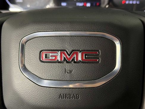 Used 2022 GMC Sierra 1500 AT4 w/ AT4 Preferred Package image 24