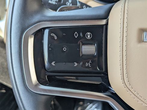 Used 2024 Land Rover Range Rover Sport SE image 18