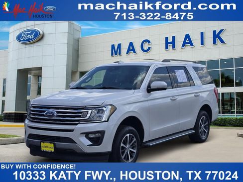Used 2018 Ford Expedition XLT w/ Equipment Group 202A RWD image 1