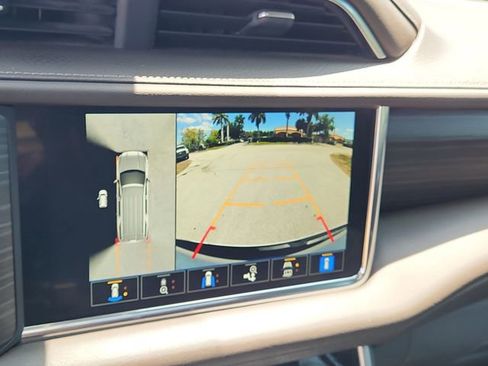 Used 2022 GMC Yukon Denali RWD image 31