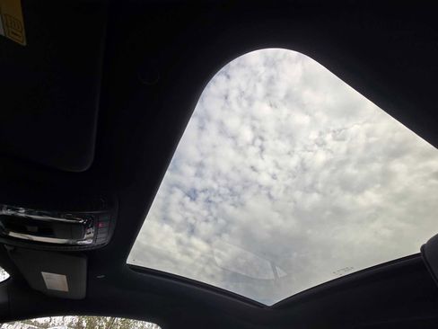 New 2025 Mercedes-Benz CLA 35 AMG 4MATIC image 34