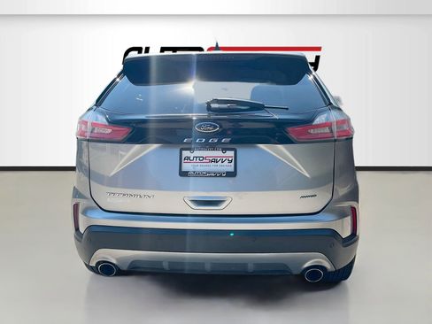Used 2022 Ford Edge Titanium image 6