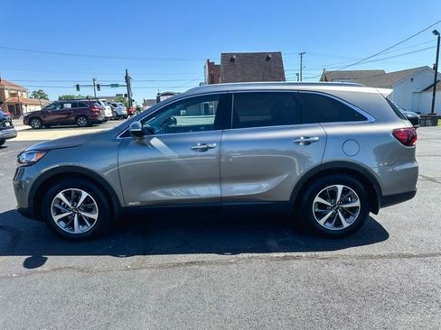 Used 2019 Kia Sorento EX AWD/4WD image 4