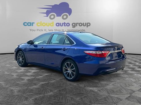 Used 2015 Toyota Camry XSE w/ Moonroof Package FWD image 2