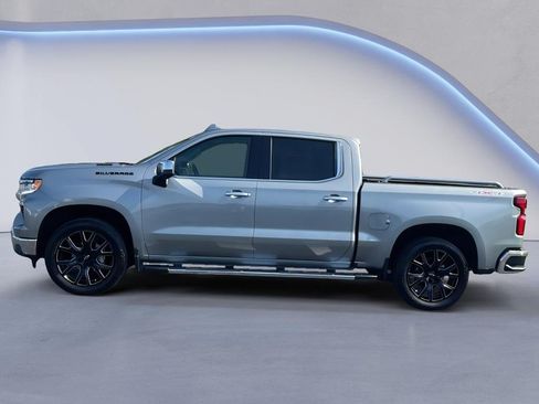 Used 2023 Chevrolet Silverado 1500 LTZ w/ LTZ Premium Package AWD/4WD image 3