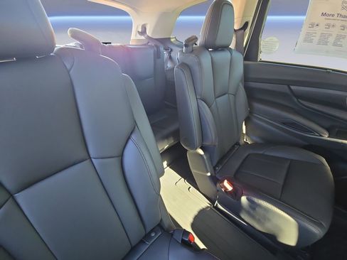 New 2026 Subaru Ascent Limited Bronze AWD/4WD image 18