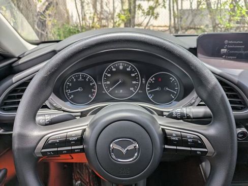 New 2026 MAZDA MAZDA3 s FWD image 22