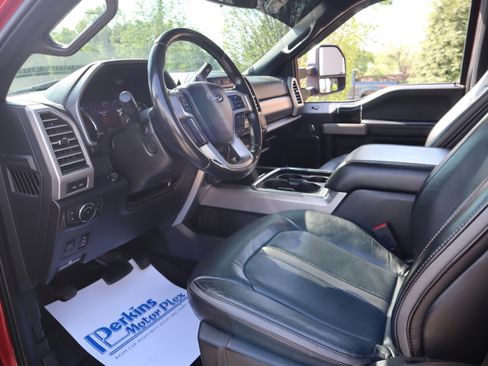 Used 2020 Ford F350 Platinum image 30