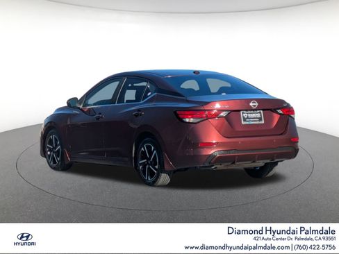 Used 2024 Nissan Sentra SV FWD image 5