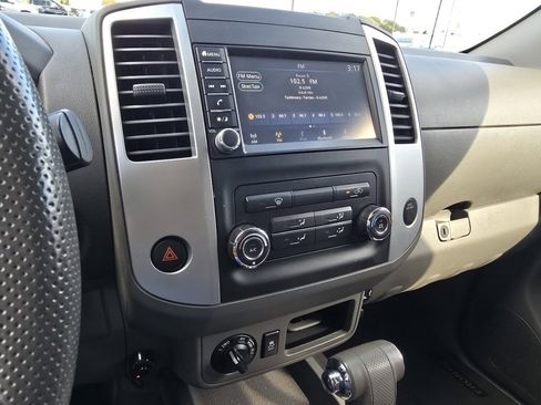 Used 2019 Nissan Frontier SV image 25