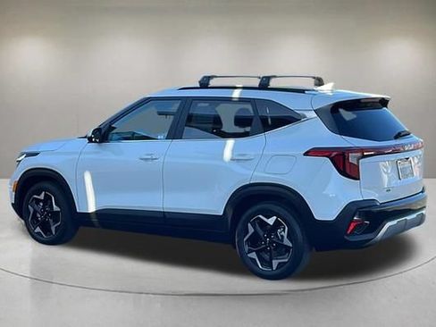 Used 2025 Kia Seltos EX w/ EX Sunroof Package FWD image 4