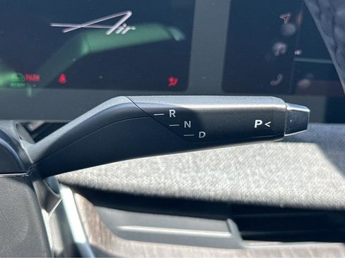 Used 2024 Lucid Air Pure RWD image 28