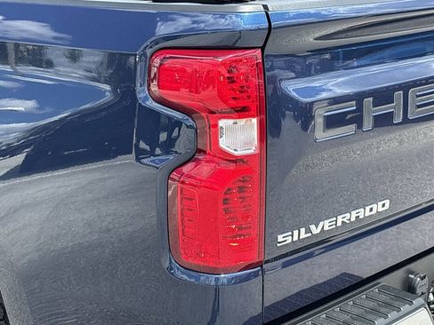 Used 2023 Chevrolet Silverado 1500 LT image 7