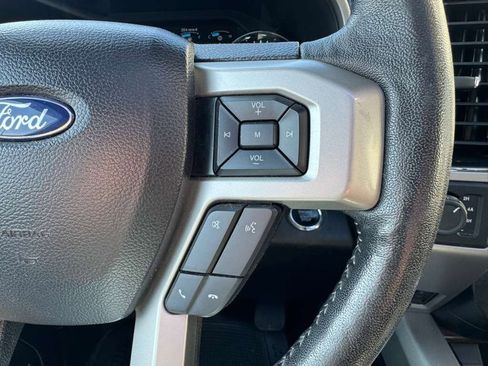 Used 2018 Ford F150 Lariat w/ Equipment Group 502A Luxury image 36