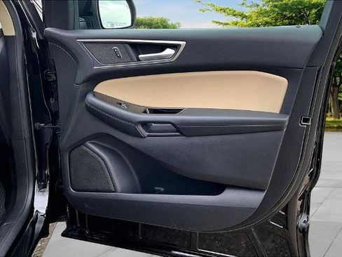Certified 2020 Ford Edge SEL FWD image 23