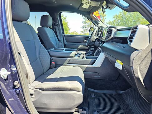 Used 2025 Toyota Tundra SR5 w/ TRD Off-Road Package AWD/4WD image 11