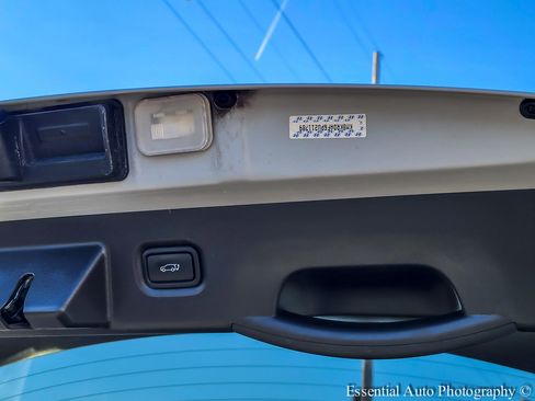 Used 2023 Hyundai Ioniq 5 Limited image 31