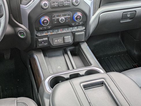 Certified 2020 GMC Sierra 1500 SLT RWD image 18