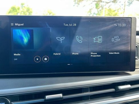 Used 2025 Hyundai Santa Fe SEL FWD image 19